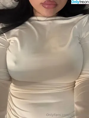  nude photo #0009