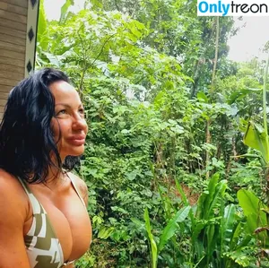 Alisha Rutland / herholisticcoach / nympho.amazonia nude photo #0008