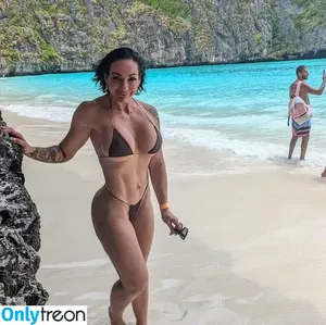 Alisha Rutland / herholisticcoach / nympho.amazonia nude photo #0010