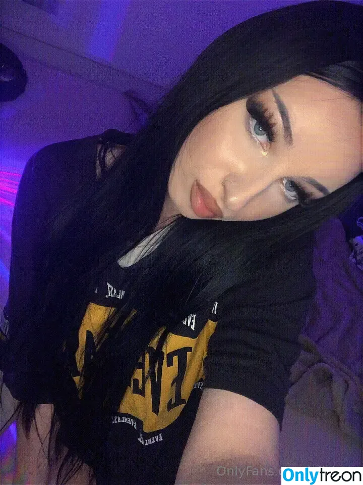 alisiaar nude photo #0003 (alisiaofficial_)