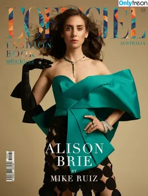 Alison Brie / alisonbrie nude photo #0088