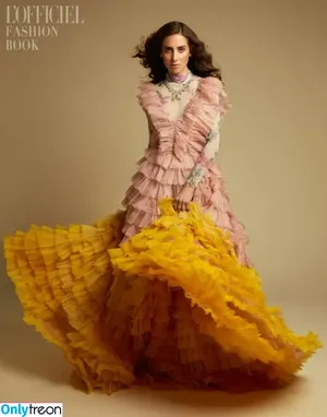 Alison Brie / alisonbrie nude photo #0100