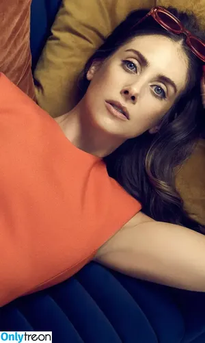 Alison Brie / alisonbrie nude photo #0140