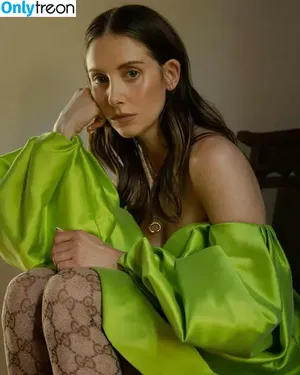 Alison Brie / alisonbrie nude photo #0151
