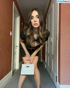 Alison Brie / alisonbrie nude photo #0266