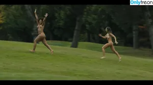 Alison Brie / alisonbrie nude photo #0322