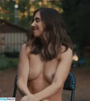 Alison Brie / alisonbrie nude photo #0376