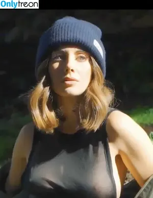 Alison Brie / alisonbrie nude photo #0605