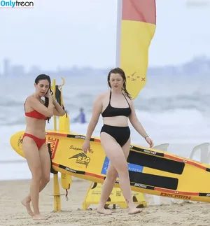 Alison Brie / alisonbrie nude photo #0988