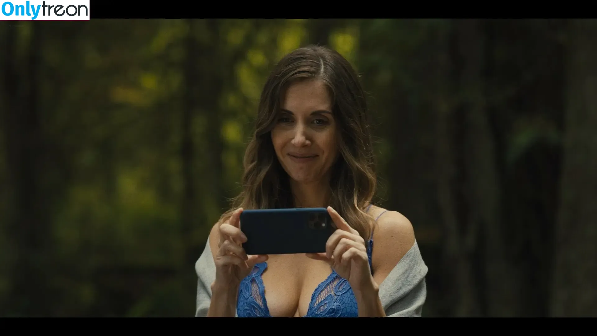 Alison Brie nude photo #0328 (alisonbrie)