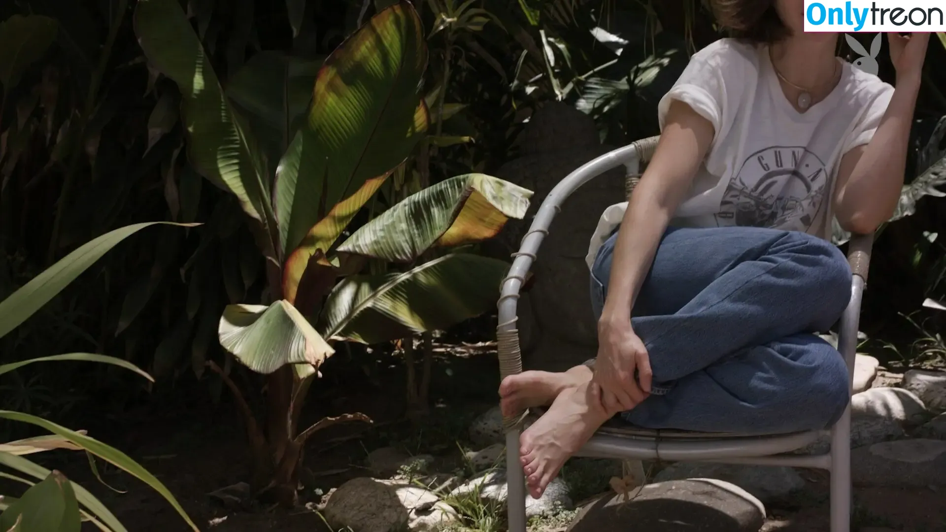 Alison Brie nude photo #0341 (alisonbrie)