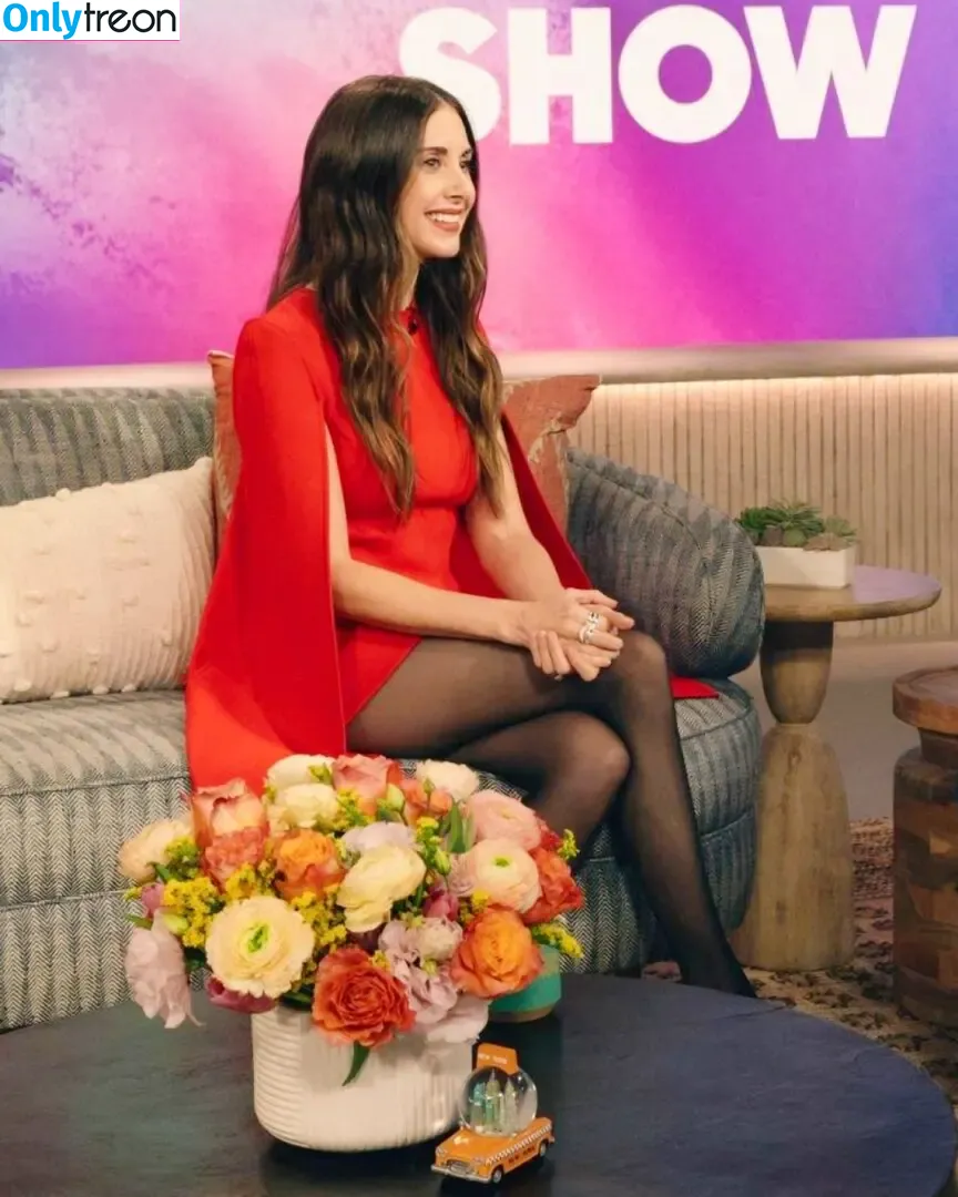 Alison Brie nude photo #0691 (alisonbrie)