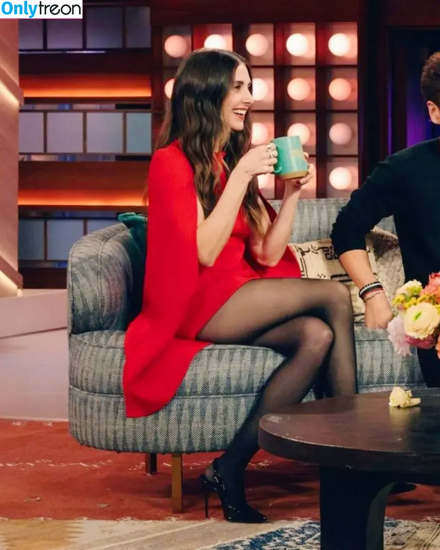 Alison Brie nude photo #0694 (alisonbrie)