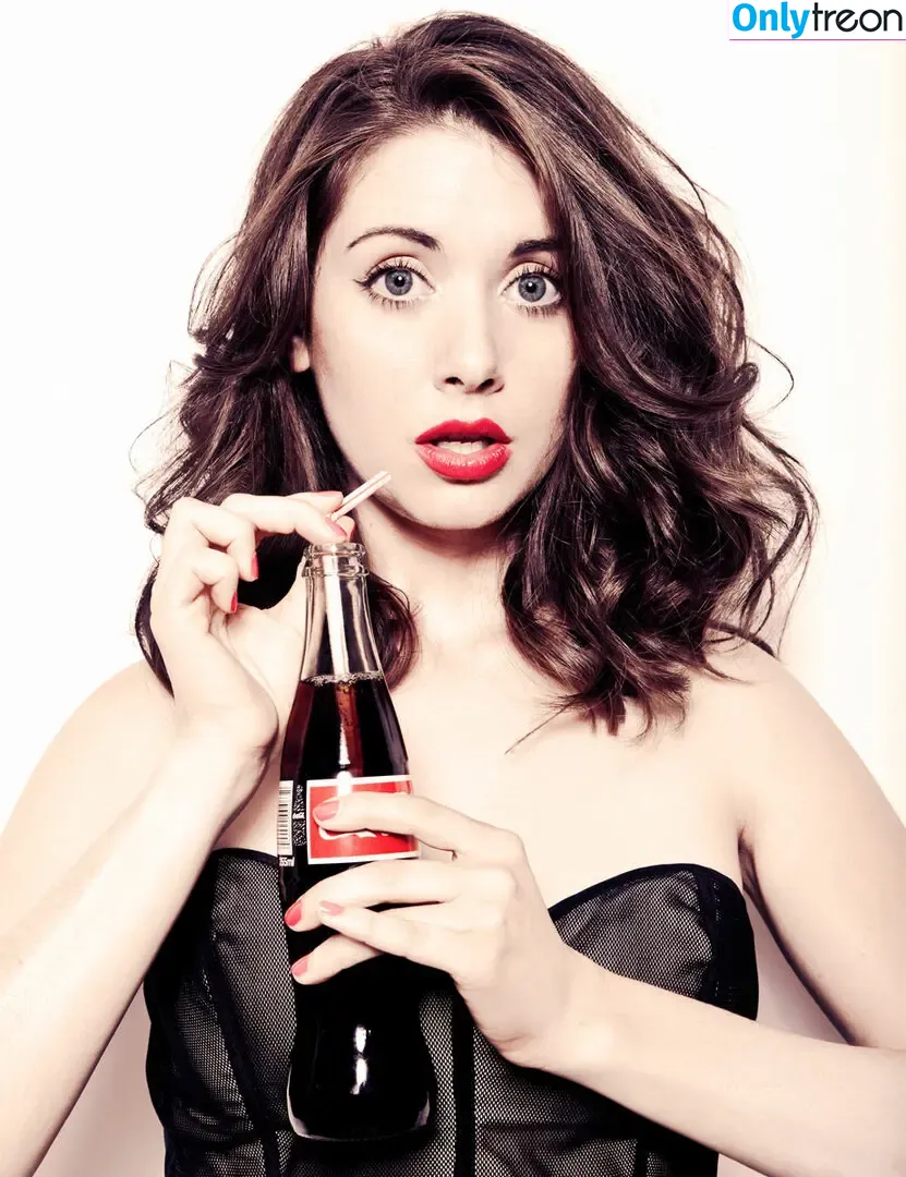 Alison Brie nude photo #0853 (alisonbrie)