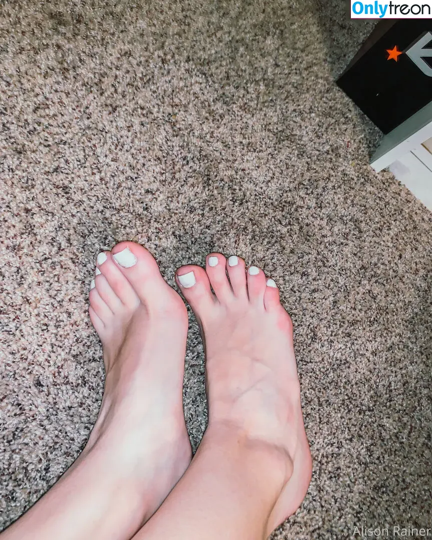 AlisonRainer nude photo #0695 (alisonrainerr)