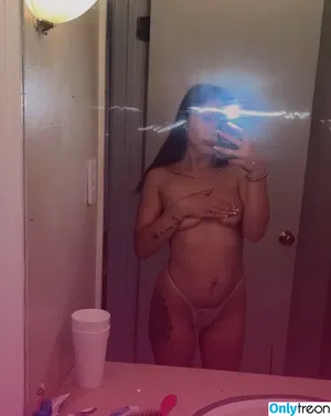 Alissa Musgrove / alisoraw / alyssamusgrove1 / musgrove_alissa nude photo #0001