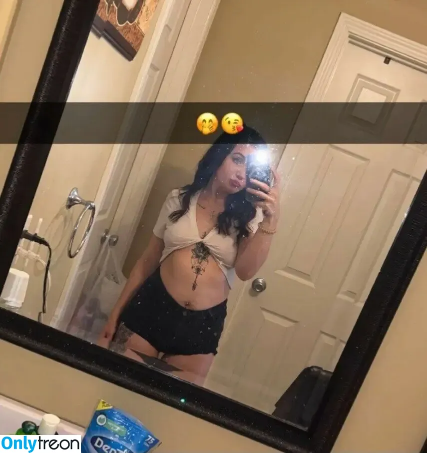 Alissa Musgrove nude photo #0009 (alisoraw / alyssamusgrove1 / musgrove_alissa)