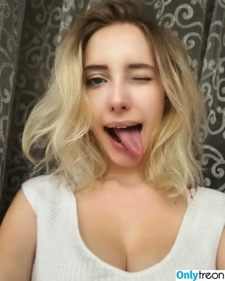 Alissa Strekozova nude photo #0066 (alissaofficial_)