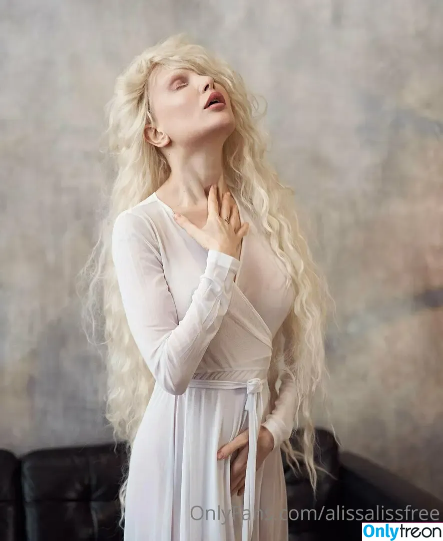 alissalissfree nude photo #0012 (alissaduh_)