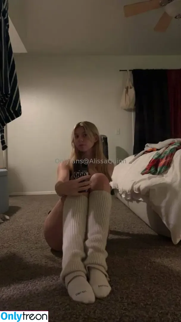 alissaquinn nude photo #1965 (Alissa / realalyssaquinn)