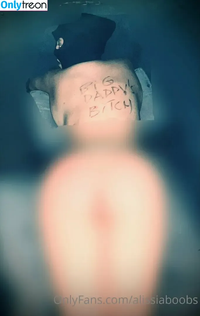 alissiaboobs nude photo #0010 (alyssabrooks81)
