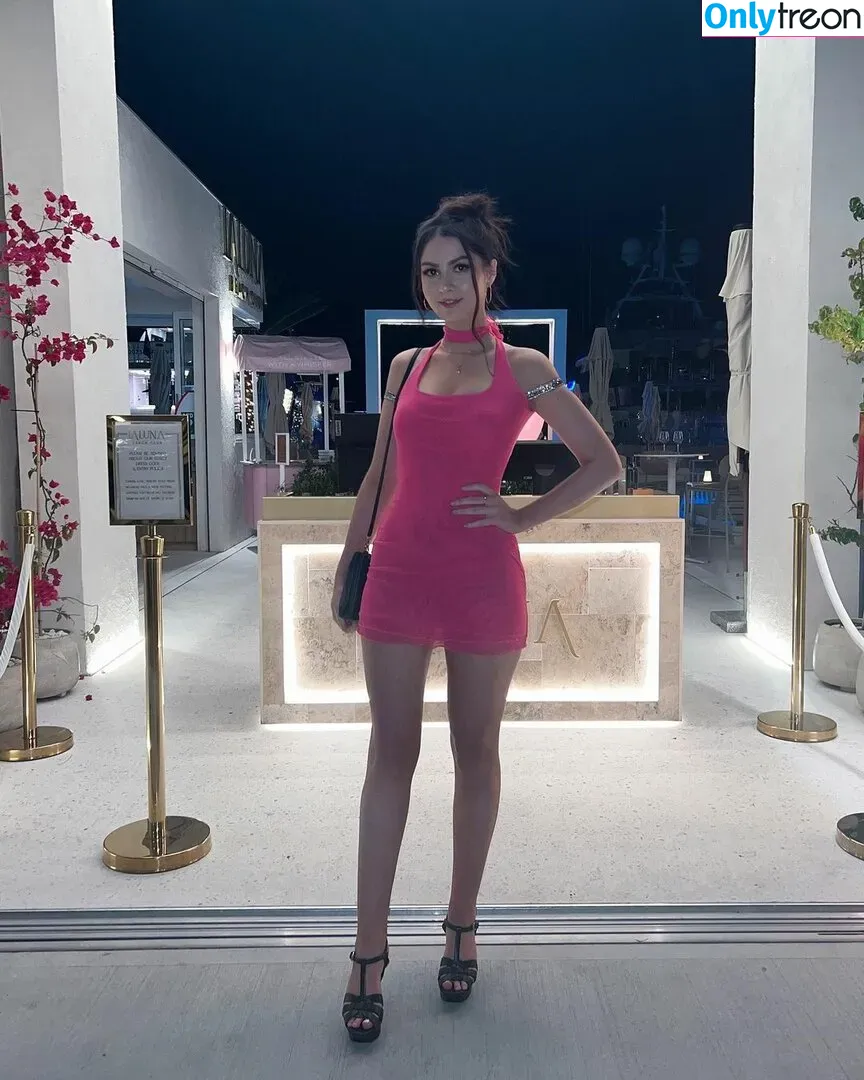 Aliythia nude photo #0115 (alitaliya__)