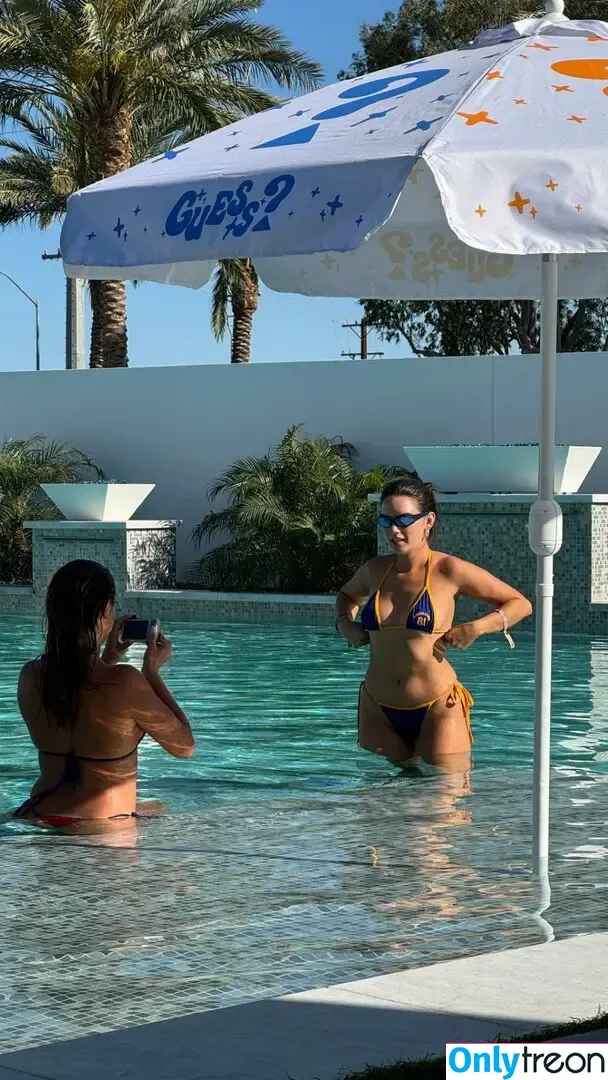 All Vlog Squad Girls nude photo #0006 (vlogsquad_official)