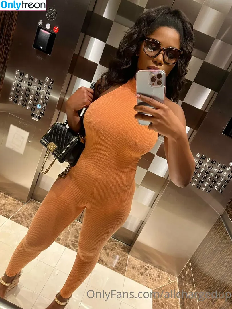 Allchargedup nude photo #0050 (Ashley Christen / toned_ash)