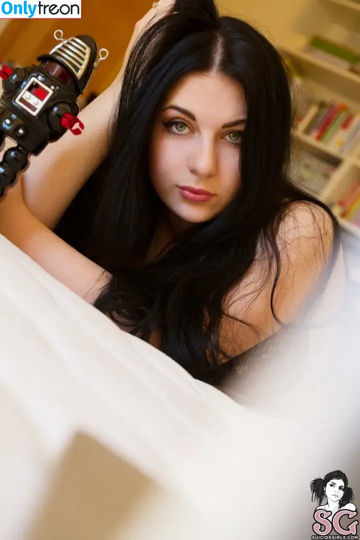 Alle SG nude photo #0065 (Alle SG)