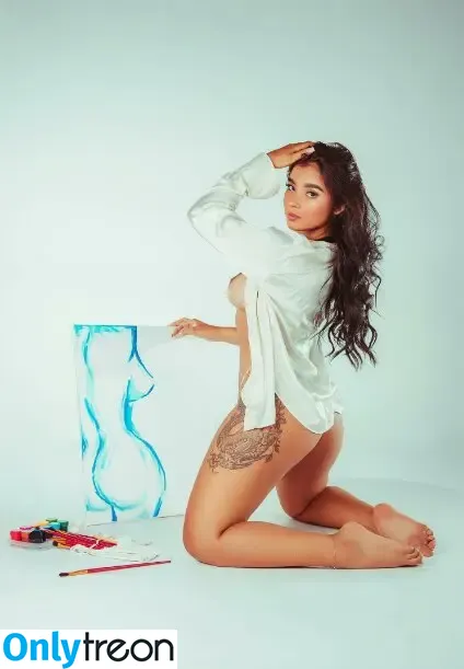 Allegrafiore nude photo #0007 (allegra_fioree)