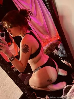 Alleykat421 / alleykat2.0 nude photo #0067