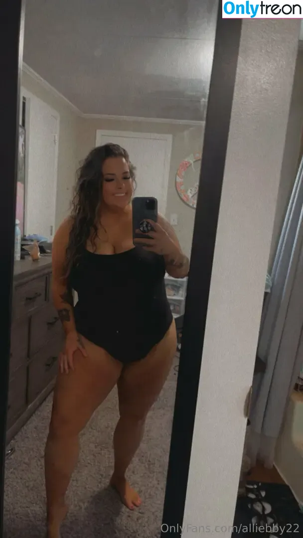 alliebby22 nude photo #0032 (alliebby22)