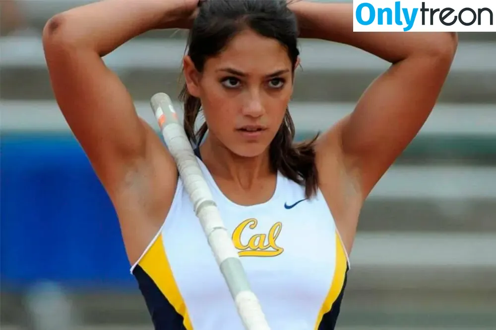 Allison Stokke nude photo #0009 (allisonstokke)