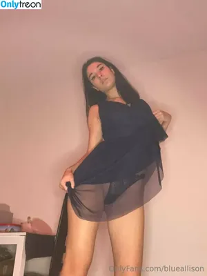 allisonbluevip / bluee.allison nude photo #0030