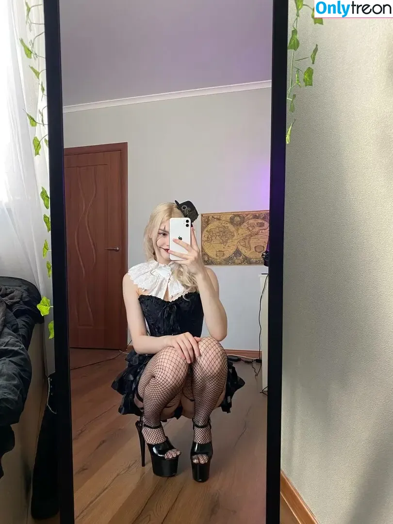 Allotrop nude photo #0107 (allotrope.io)
