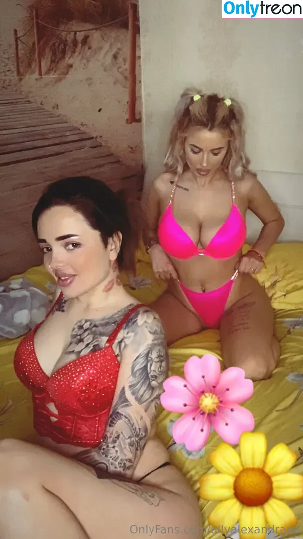 allyalexandraaa nude photo #0010 (ally_alexandraaaa)