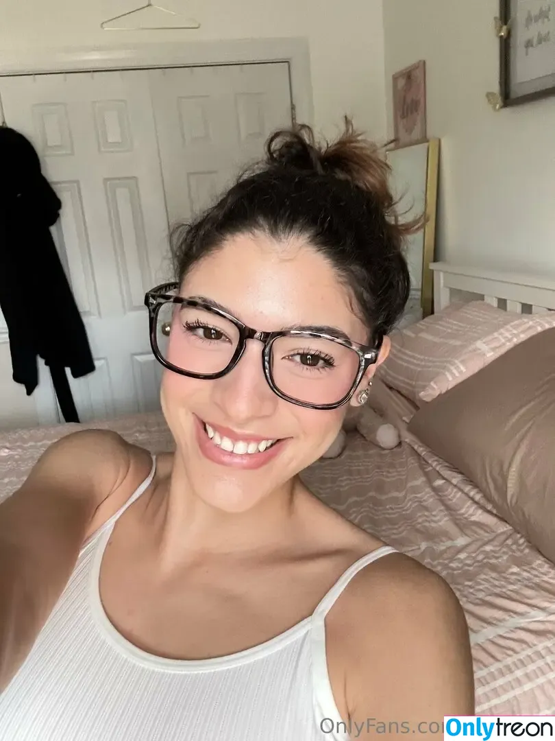 allybean nude photo #0023 (allybeanofficial)
