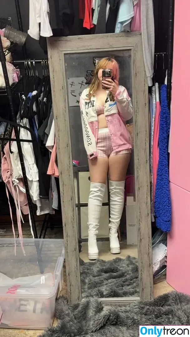 AllyceHime nude photo #0139 (AllyceHime)