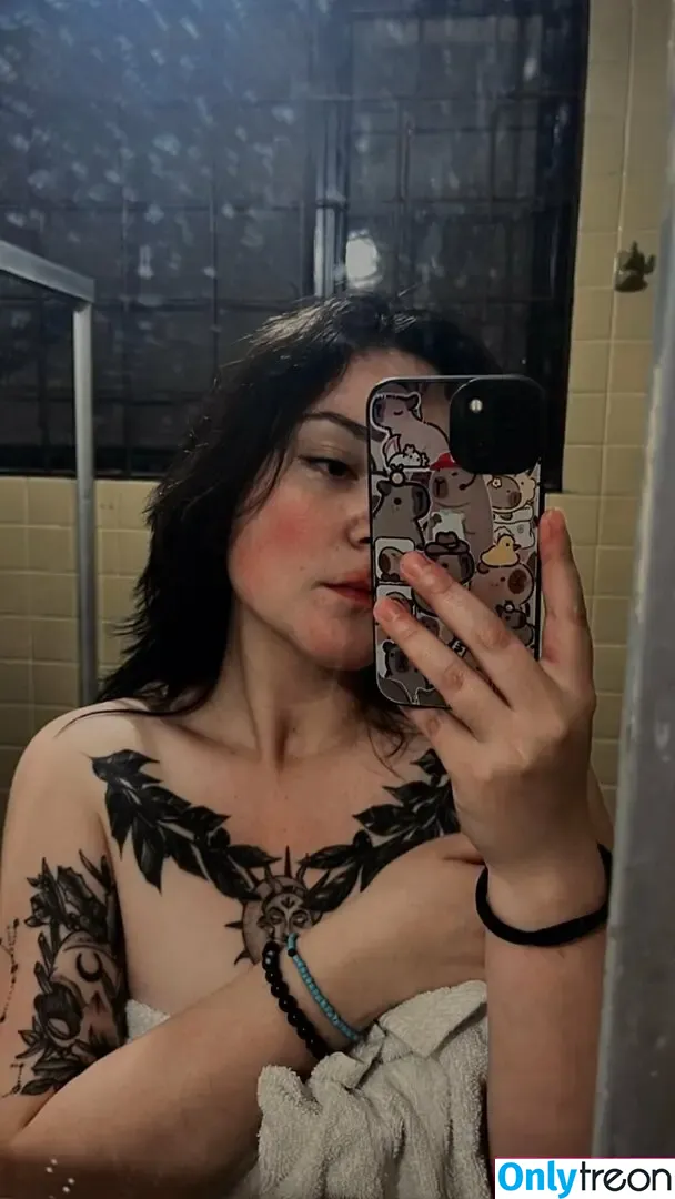 allyleth19 nude photo #0027 (ally_leth_19)