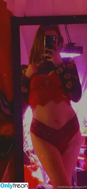  nude photo #0001