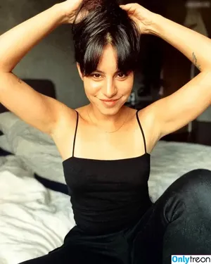 Almila Bagriacik / almila.bagriacik nude photo #0005