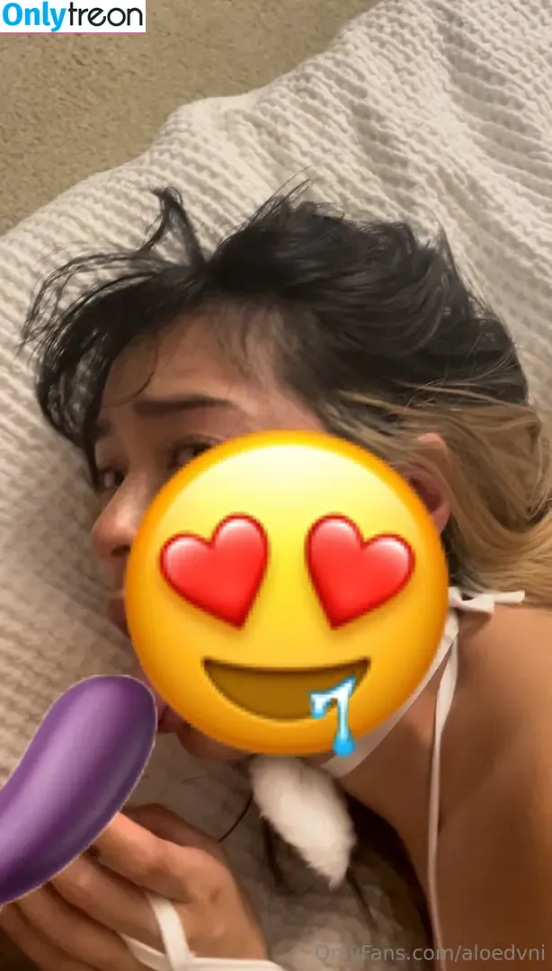 Aloedvni nude photo #0101 (Aloedvni)