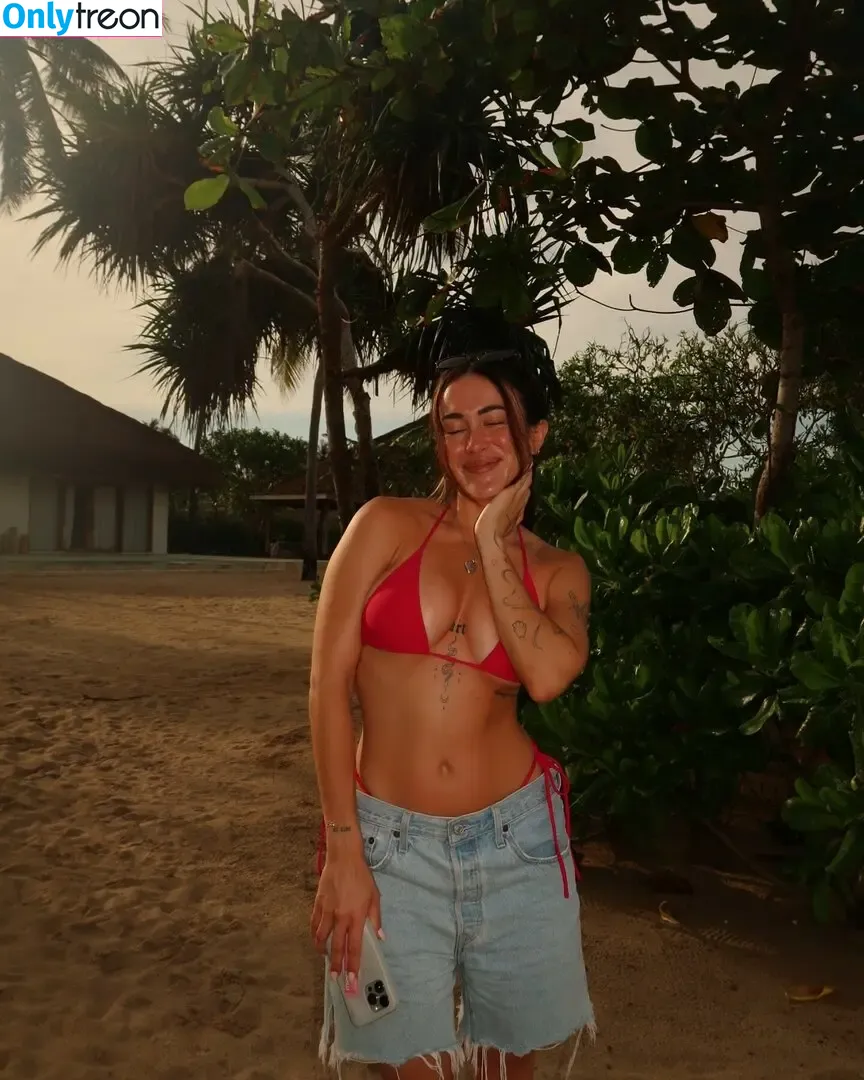 Alohalaia nude photo #0153 (alohalaia_ / thealohatrainer)