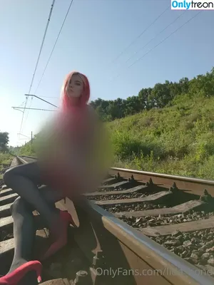  nude photo #0009