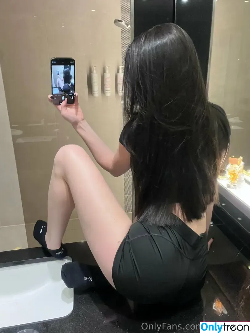 alyacutie nude photo #0053 (alyaaa.cutie / alyaalya)