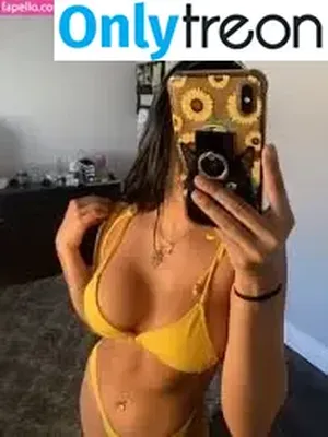 Alyb0ba / alyyraee nude photo #0003