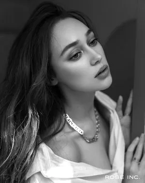 Alycia Debnam Carey / DebnamCarey / alyciajasmin nude photo #0039