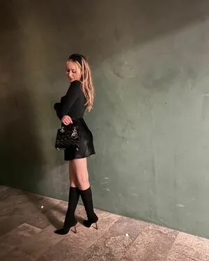 Alycia Debnam Carey / DebnamCarey / alyciajasmin nude photo #0125