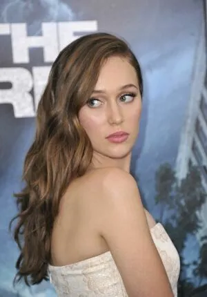 Alycia Debnam Carey / DebnamCarey / alyciajasmin nude photo #0127