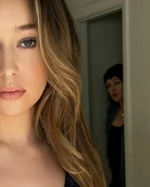 Alycia Debnam Carey / DebnamCarey / alyciajasmin nude photo #0194